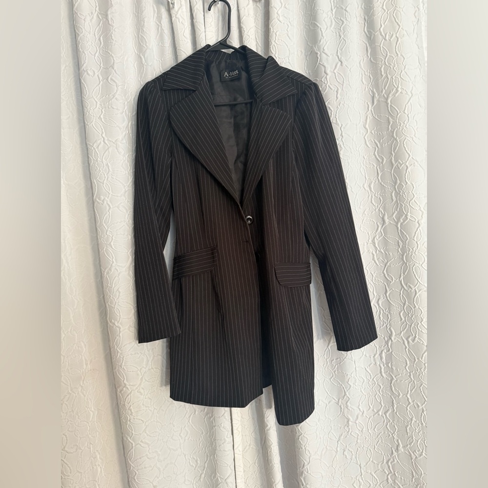 A-List by wrapper(unknown size)-Elegant Black Pinstripe Blazer by A-List